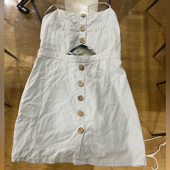 MOD Button Dress - Picture 3 of 4